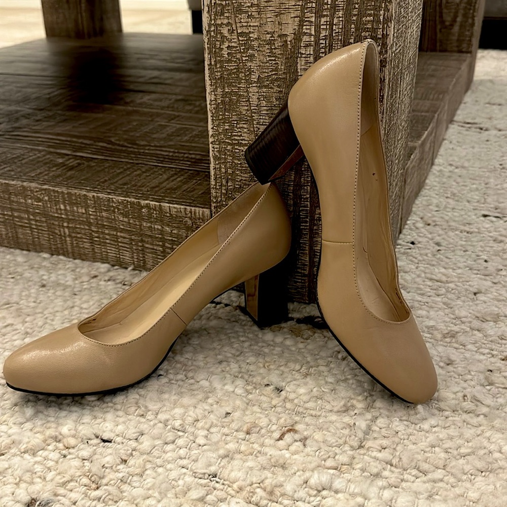 Cole Haan Tan Leather Pumps